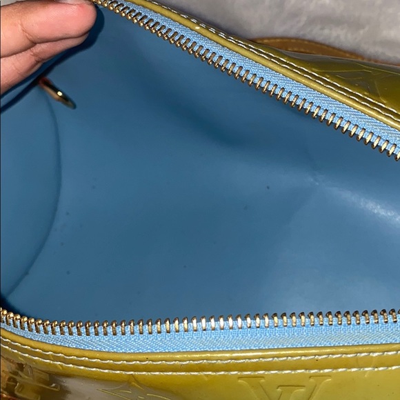 Louis Vuitton Monogram Vernon Papillon - Picture 4 of 8